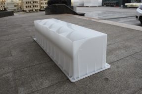 影響到沿石模具的使用壽命有哪些因素？